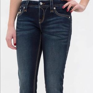 Betty Easy Boot Stretch Jean
ROCK REVIVAL Sz 28